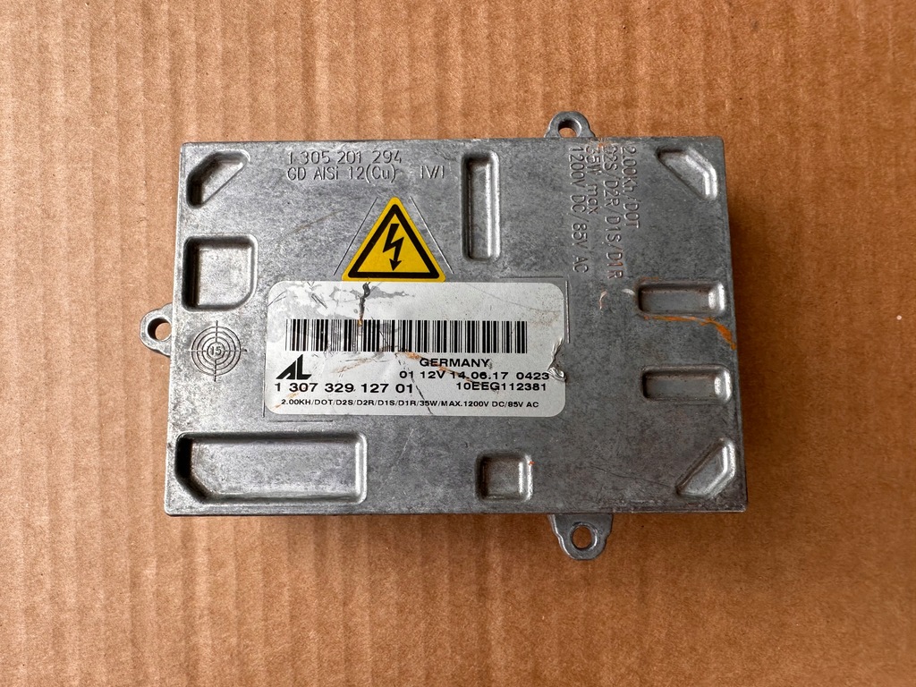 фото №1, Maserati granturismo перетворювач модуль лампа перед 10eeg112381