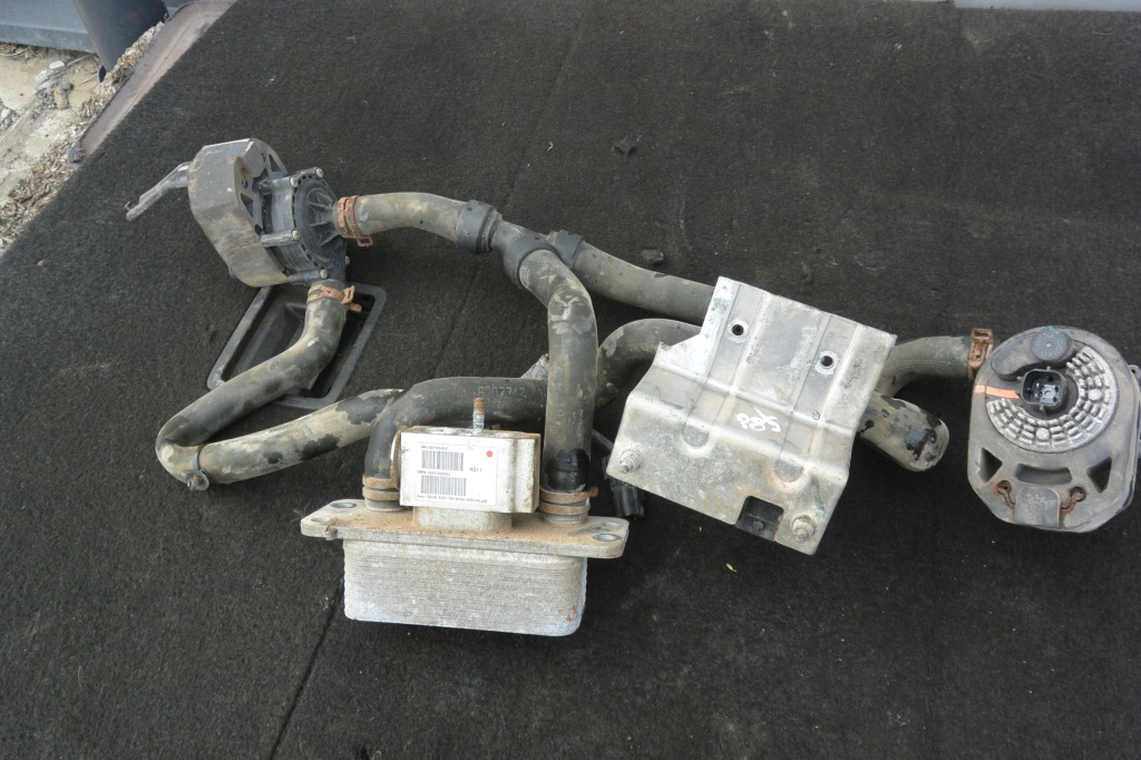 Купить Радиатор кондиционер помпа воды комплект  tesla model s