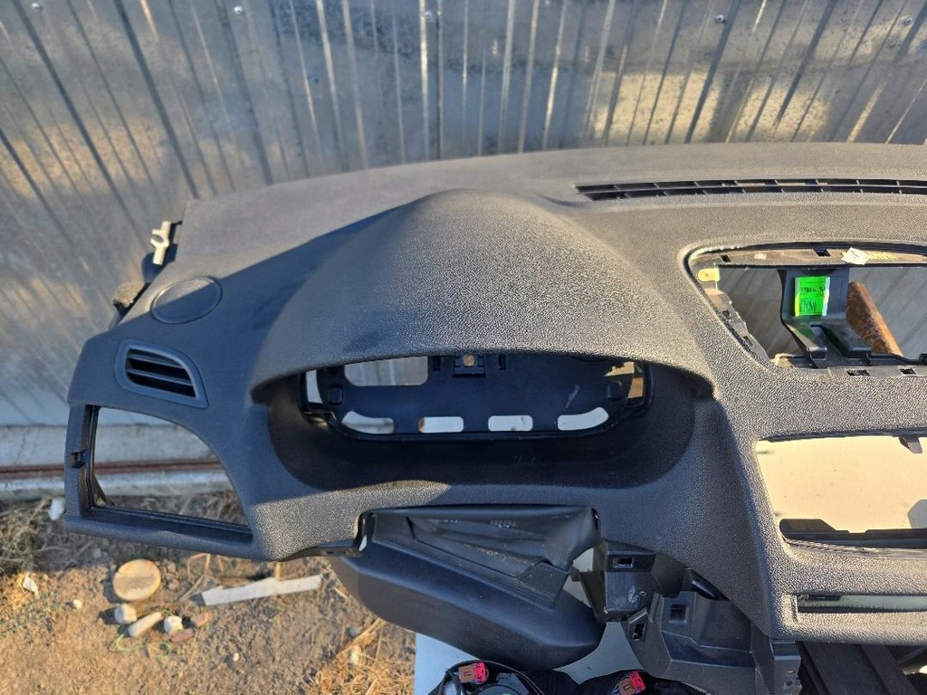 фото №6, Консоль приборная панель подушка безопасности air bag ремни renault megane iii 681008137r