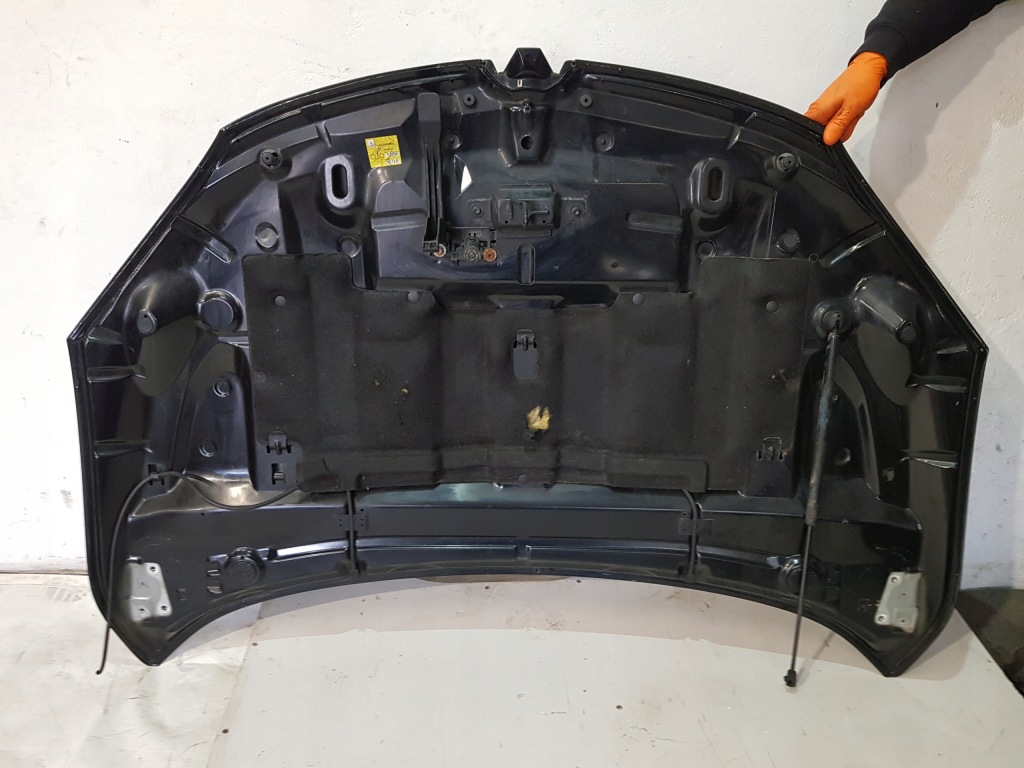 Капот кришка двигуна renault megane 3 рестайлінг  12r європа  tegne Доставка