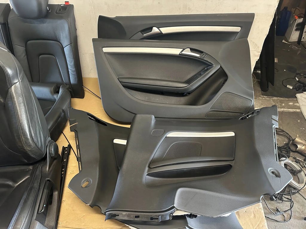 фото №12, Audi a5 coupe s-line комплект сидіння заднє сидіння 8t0