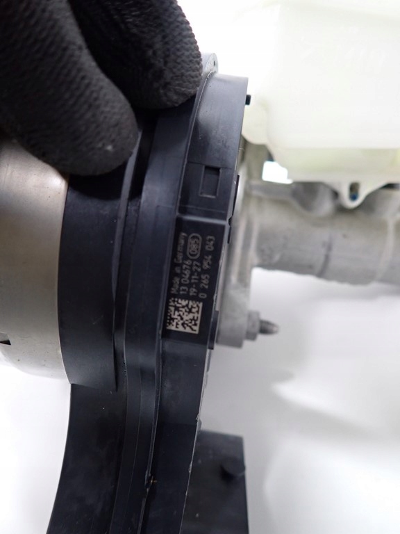 фото №8, Підсилювач гальм насос гальмівна europa porsche taycan 20r