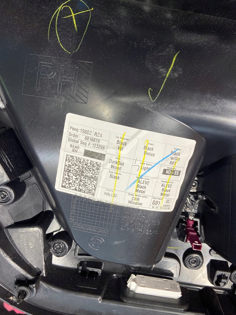 фото №5, Bmw x3 g01 обшивка оббивка двері drewno led