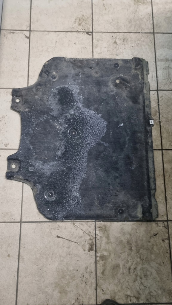 фото №1, Защита плита pod коробка передач audi a4 b9 8w0863822b