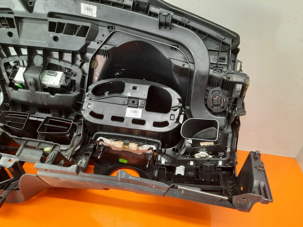 фото №13, Приборная панель приборная, приборная панель renault megane iii grandtour kz0/1 1004589