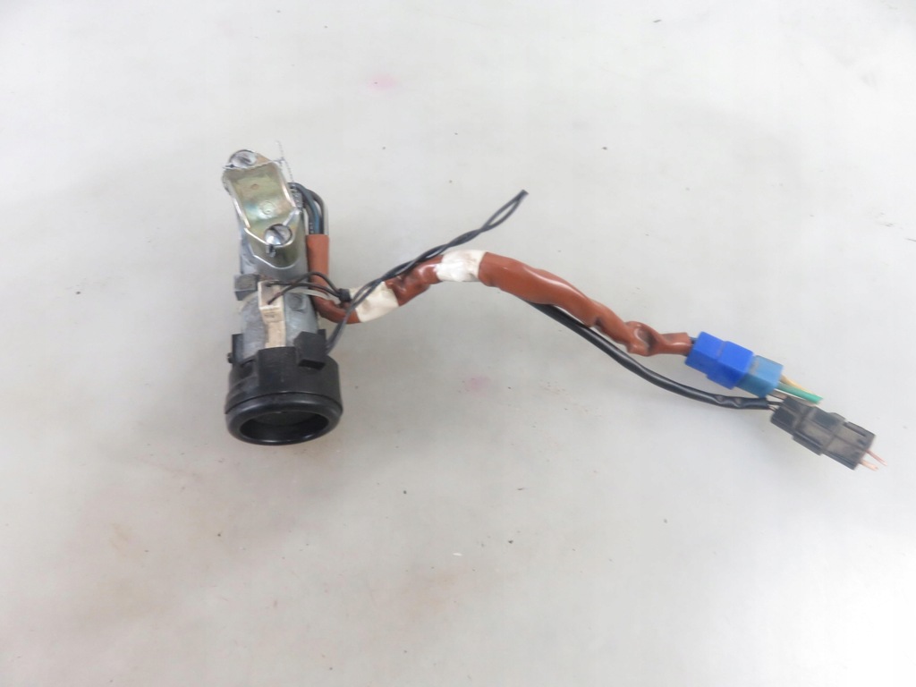 фото №6, Замок зажигания вкладыши subaru impreza ii x1t25172