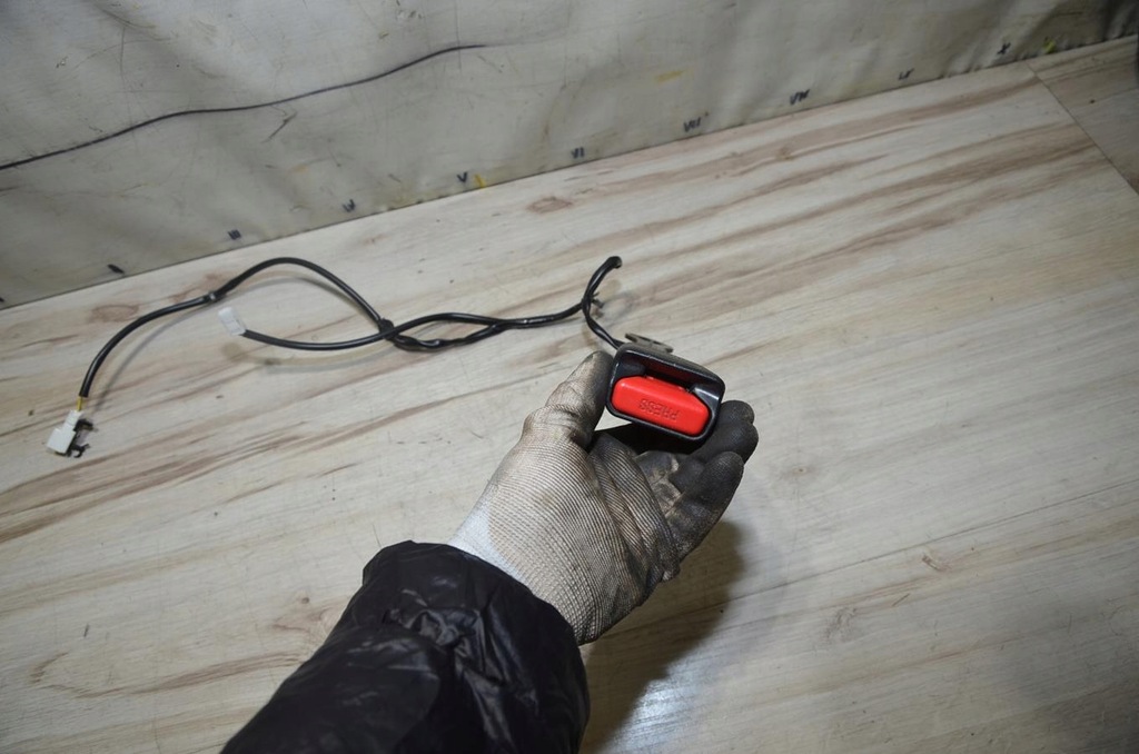 фото №5, Nissan оригінальний номер 43984007