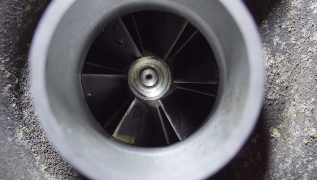 фото №10, Турбонагнетатель mercedes w211 3.2 cdi a6480960099