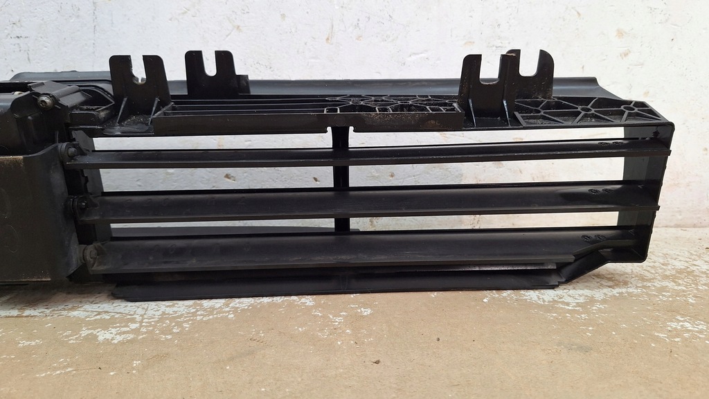 фото №16, Воздуховод впуск воздуха решётка радиатора bmw g30