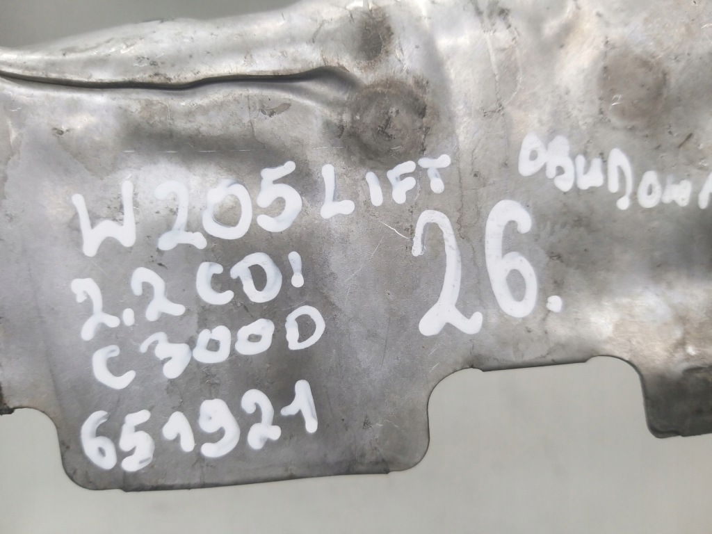 Накладка тепловая коллектор выхлоп w205 рестайлинг  c220 2.2 cdi 651921 a6511420021 Цена