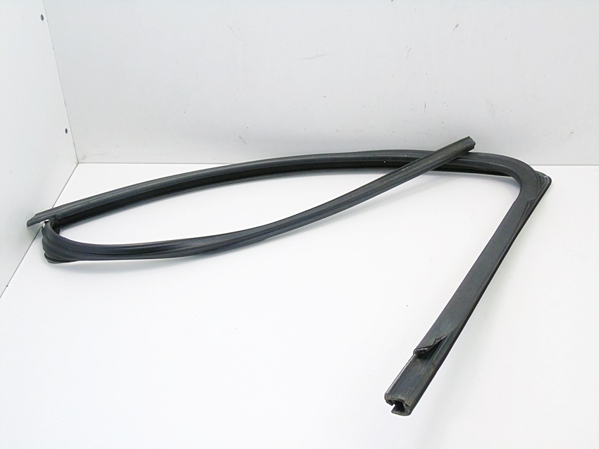 фото №1, Прокладка скло двері правий перед renault modus 2007