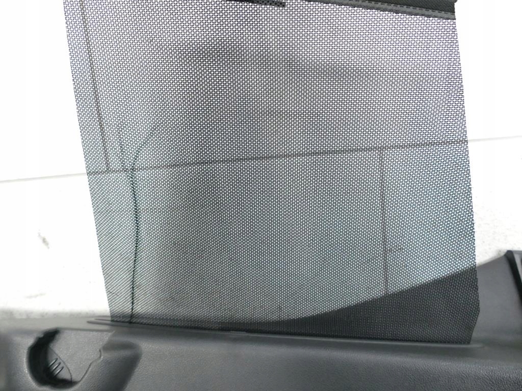 фото №5, Peugeot 5008 обшивка багажника правий задня шторка 11r