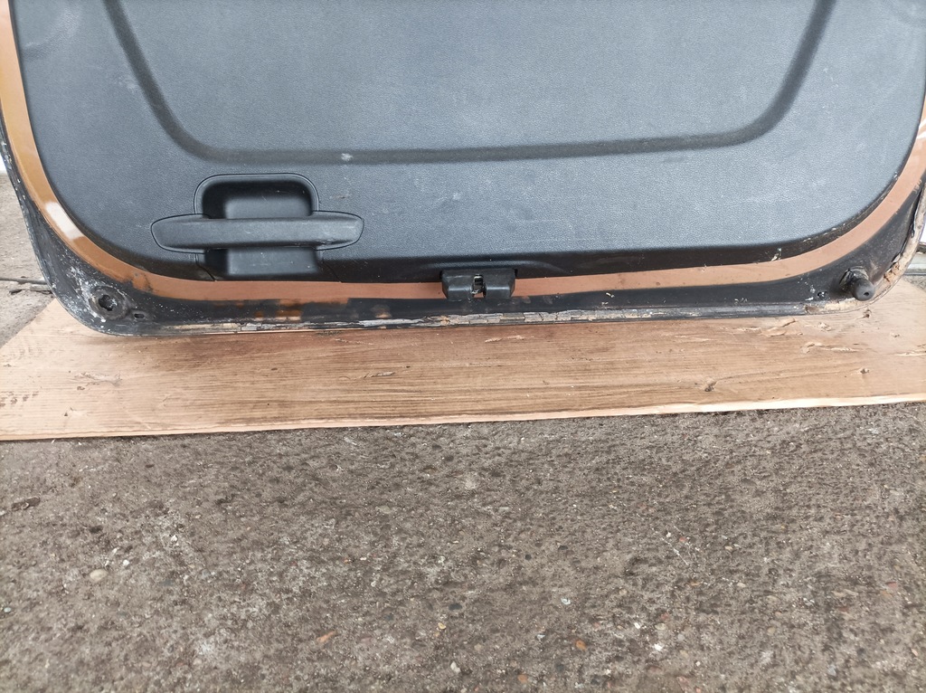 фото №9, Кришка багажника задня задня ford b-max