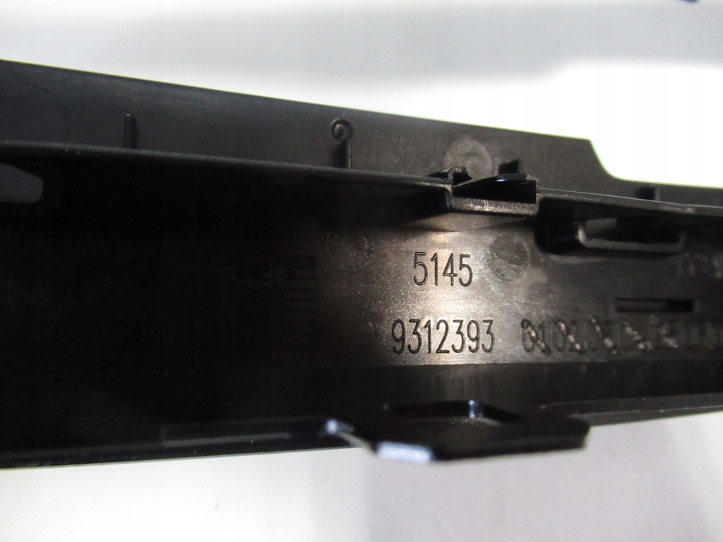 фото №5, Bmw f45 f46 захист панель радіо рамка 9312393