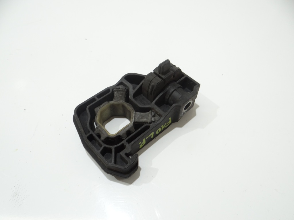 фото №1, Кронштейн радіатора лівий перед bmw f10 f11 7575247