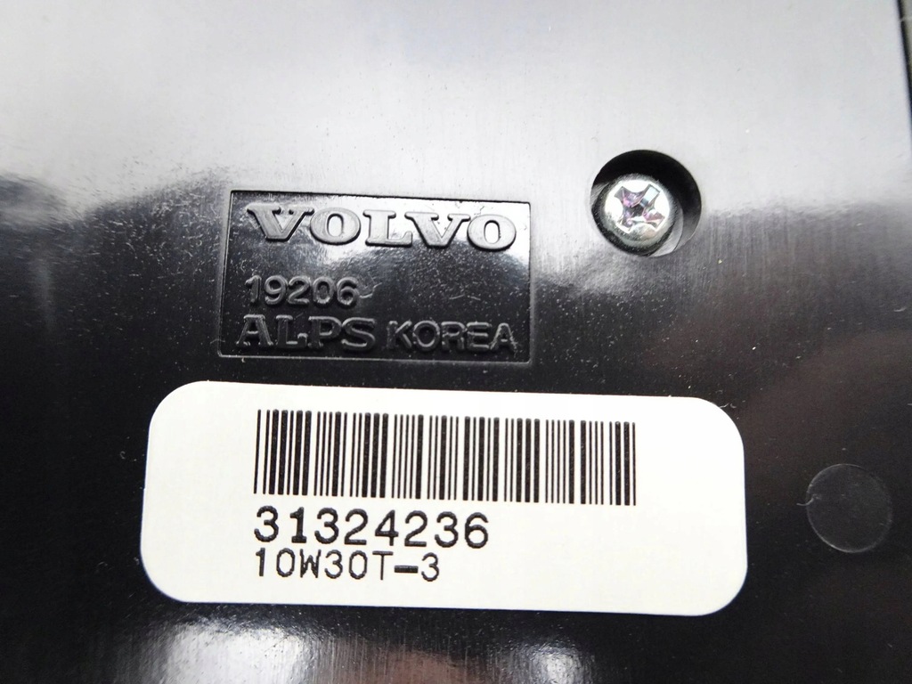 фото №9, Панель радио кондиционера volvo c30