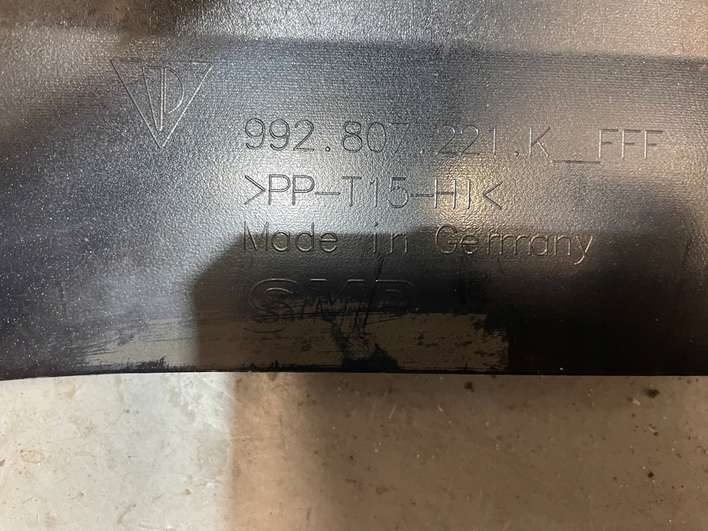 фото №8, Porsche carrera 911 gts бампер передній 2018-