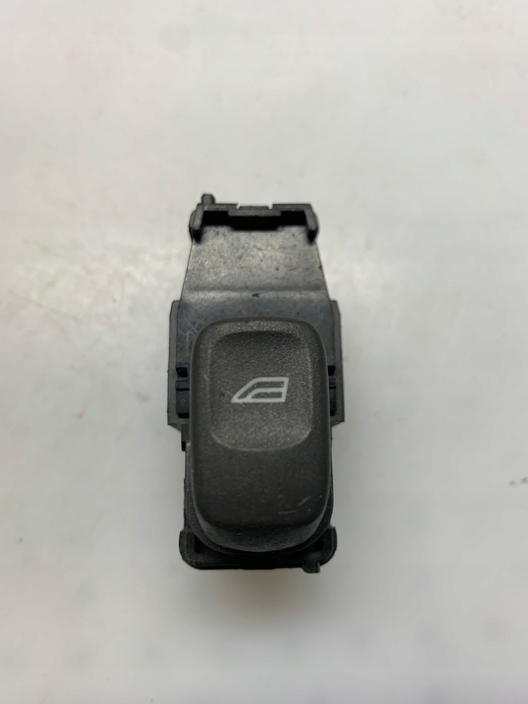 фото №1, Кнопка перемикач 30889759 volvo