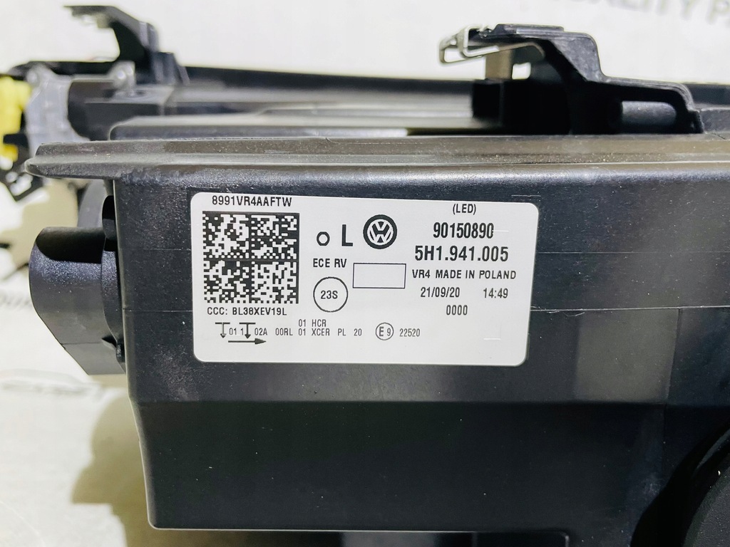 фото №7, Volkswagen оригинальный номер 5h1941005 лампа full led