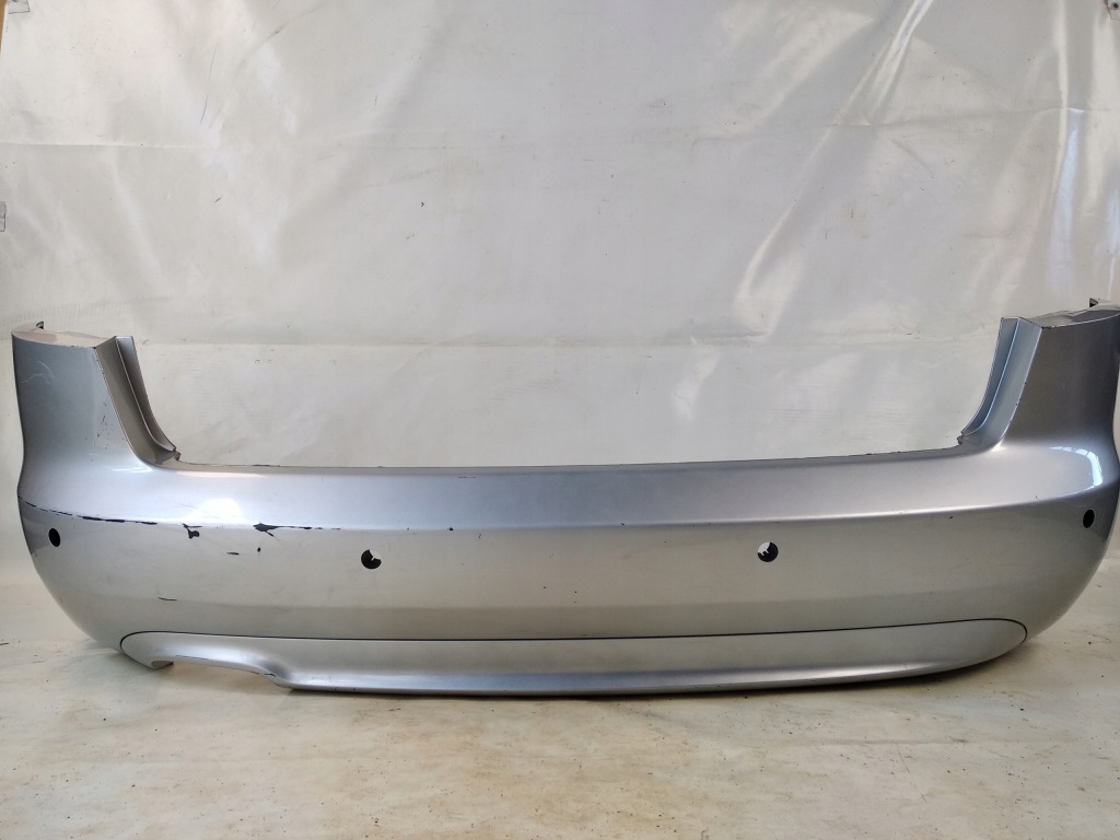 Купити Audi a4 b7 kombi 8e9 бампер задній задня 4pdc