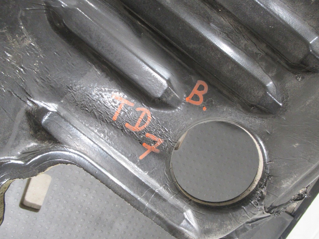 фото №5, Vw t5 t6 caravelle 1 двері зсувні обшивка килимок задня задня