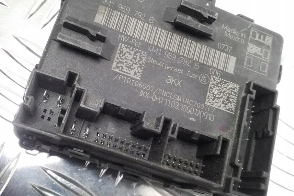 фото №1, Модуль передних правых дверь audi q5 fy 4m1959792b 2018