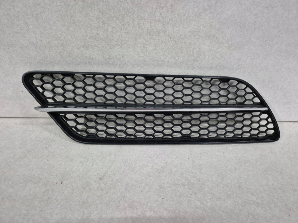 фото №1, Alfa romeo 147 решётка решётка радиатора бампера правый перед