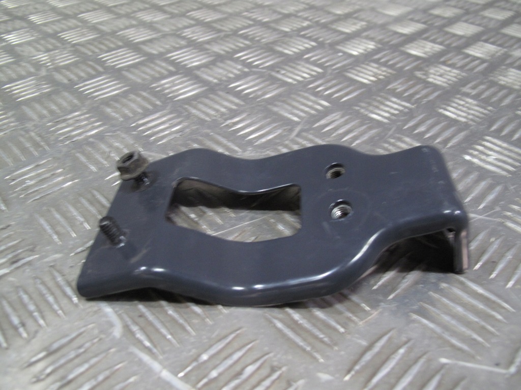 фото №1, Кронштейн обшивка кронштейн монтажный scania r s