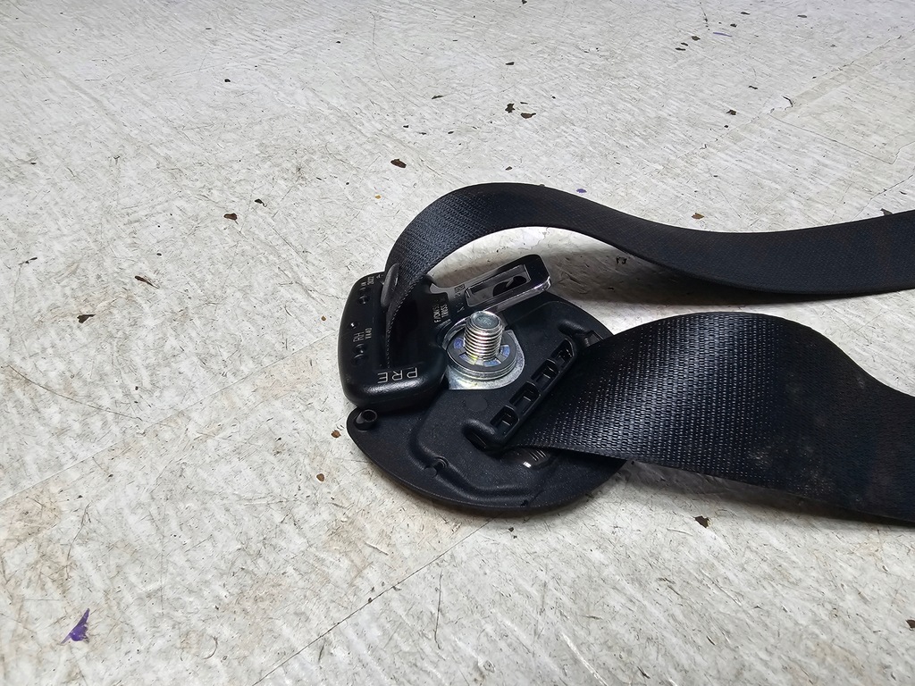 фото №11, Mazda cx50 23- pas безопасности левый правый перед va4057l30 va4057l90 usa