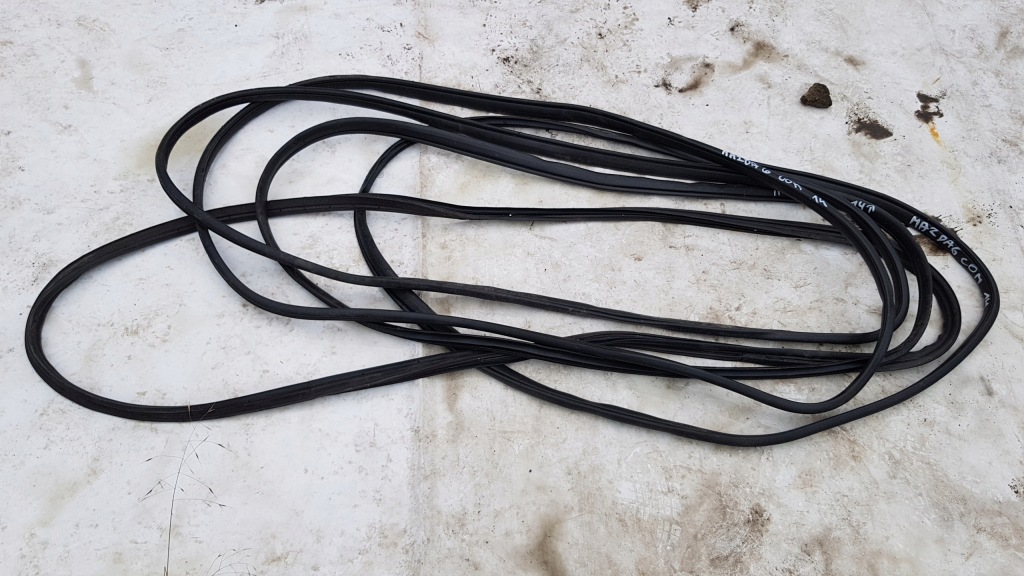 фото №1, Прокладка дверь mazda 6 gj kombi