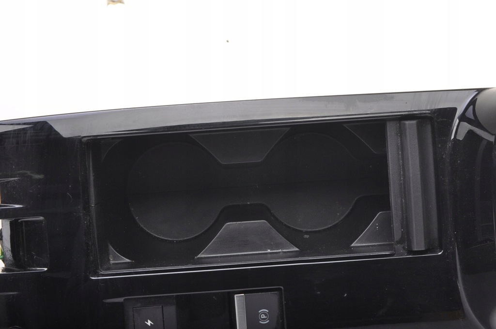 фото №8, Citroen c4 iii кронштейн na кружка