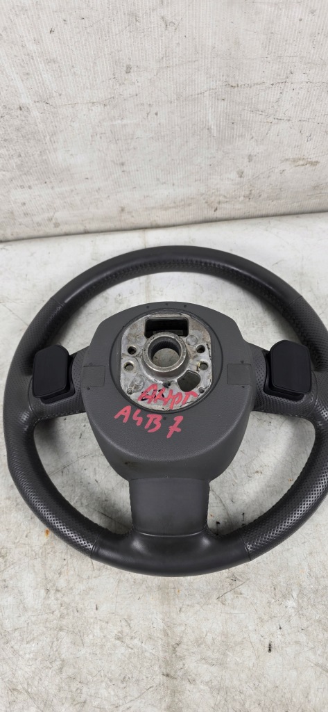 Купить Руль мультифункция audi a3 8p a4 b6 b7 8p0419091bm цвет achat