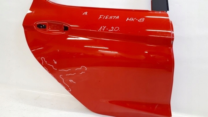 фото №2, Ford fiesta 2017 дверь правое задняя