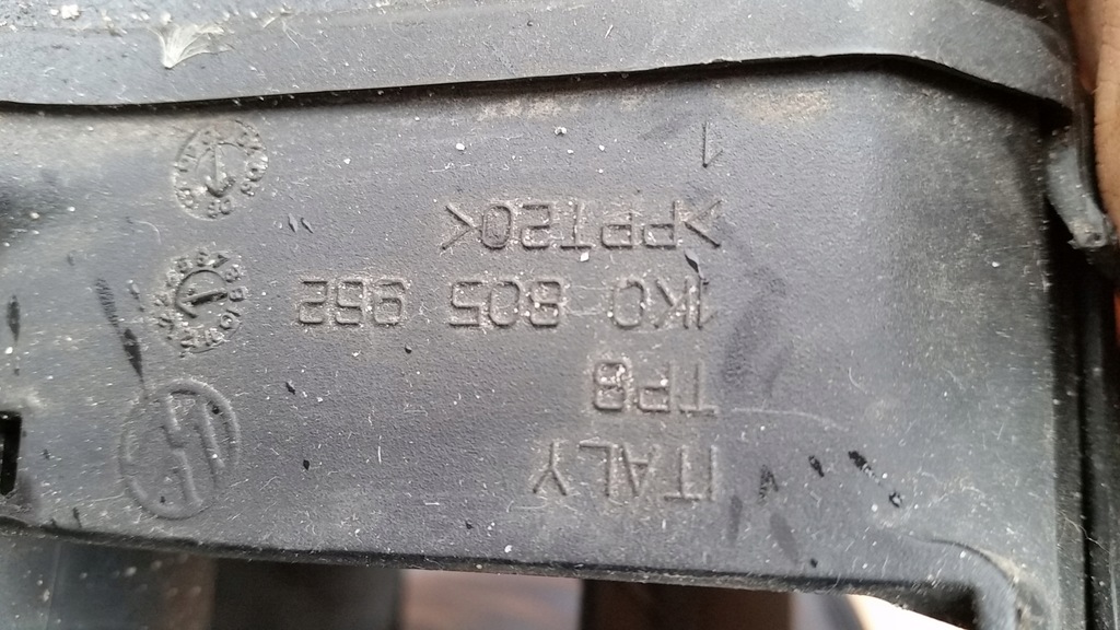 фото №13, Seat altea leon ii 04-12 впуск воздуха 5p0805971