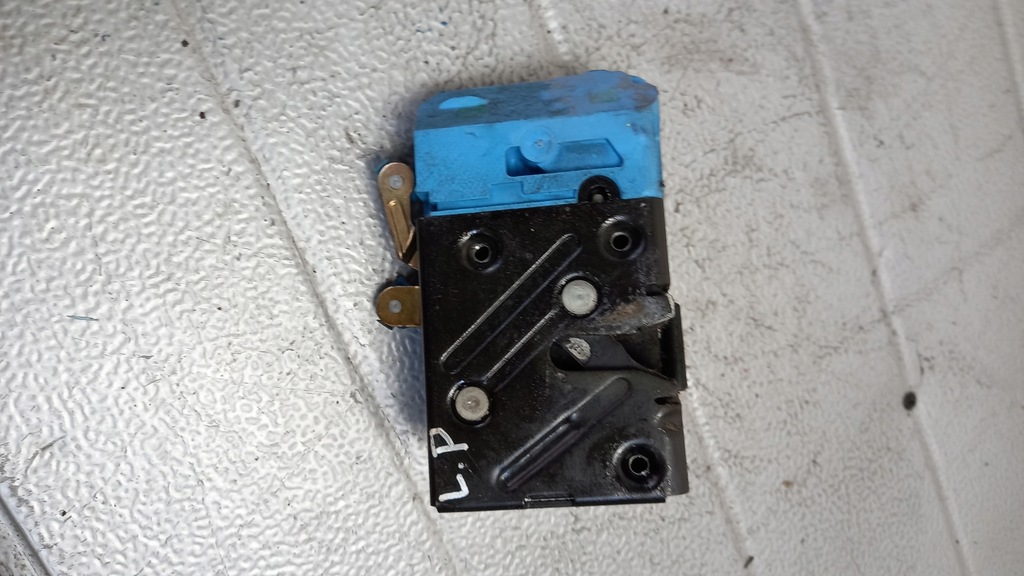 фото №1, Замок лівий перед volvo s60 2.4d5 02r 8pin