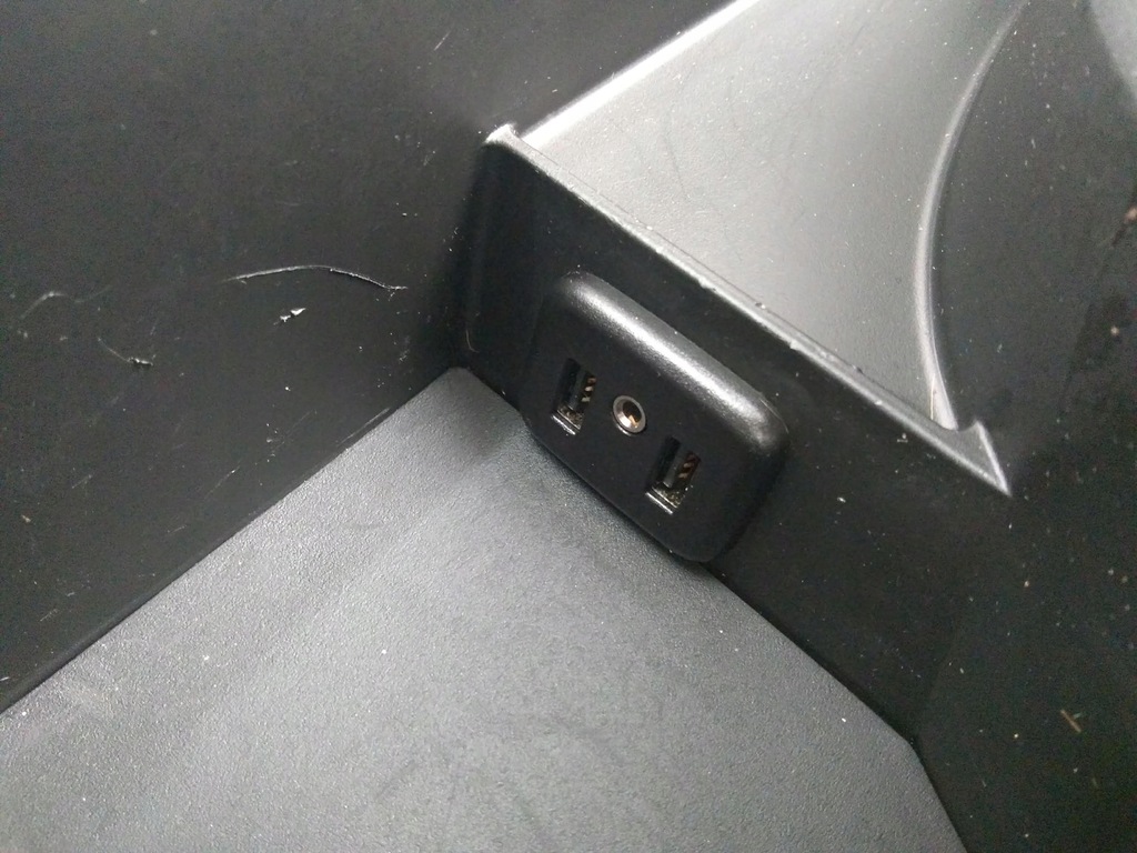 фото №9, Chevrolet camaro ss подлокотник туннель средний 2016-18