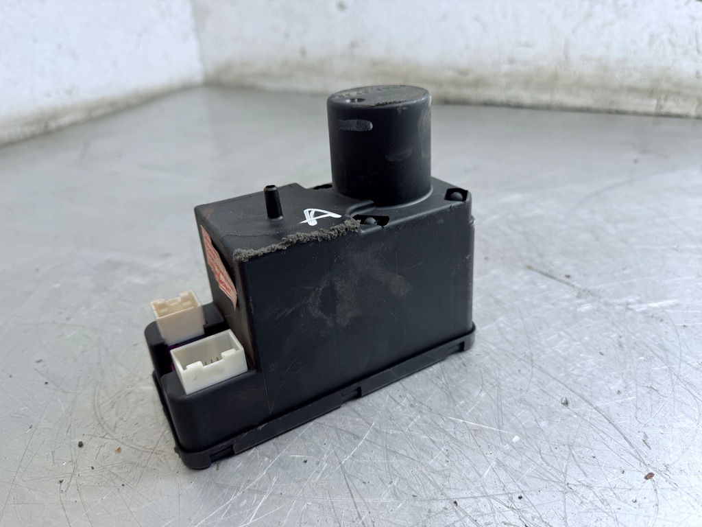 фото №1, Помпа замка центрального audi a6 a4 a8