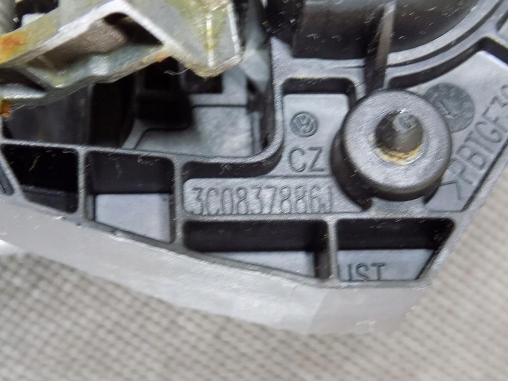 фото №4, Vw passat b7 ручка двері права задня lk7x