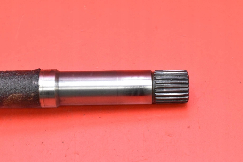 Приводной вал правая перед механическая коробка передач 9661107280 citroen c4 2 2 1.6 vti 120 km 10-17 с Разборки