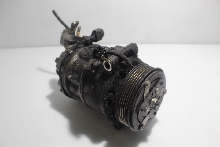 фото №1, Jaguar оригинальный номер 9x23-19d629-db компрессор кондиционера