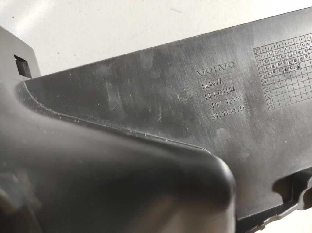фото №5, Volvo v60 13r- воздуховод воздуха 31283470