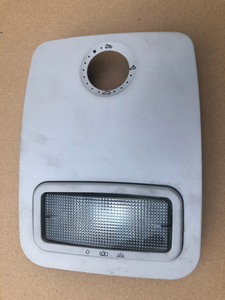 фото №1, Лампа потолочный освещение кабины vw polo 6n2