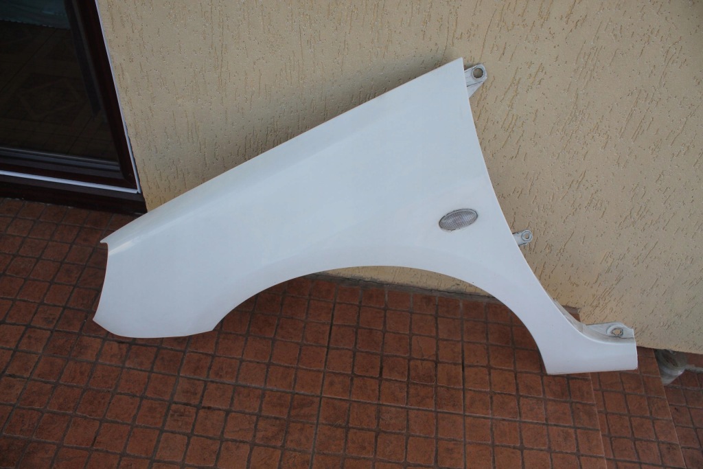 фото №1, Крила лівий перед передній ewpa peugeot 307