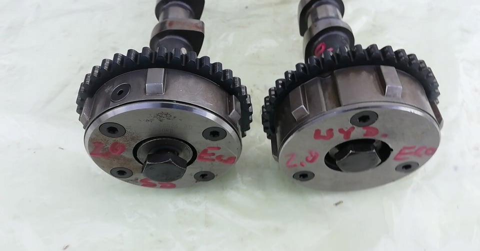 фото №14, Головка двигуна ford kuga, ford mondeo 2,0 ecoboost europa góra двигуна