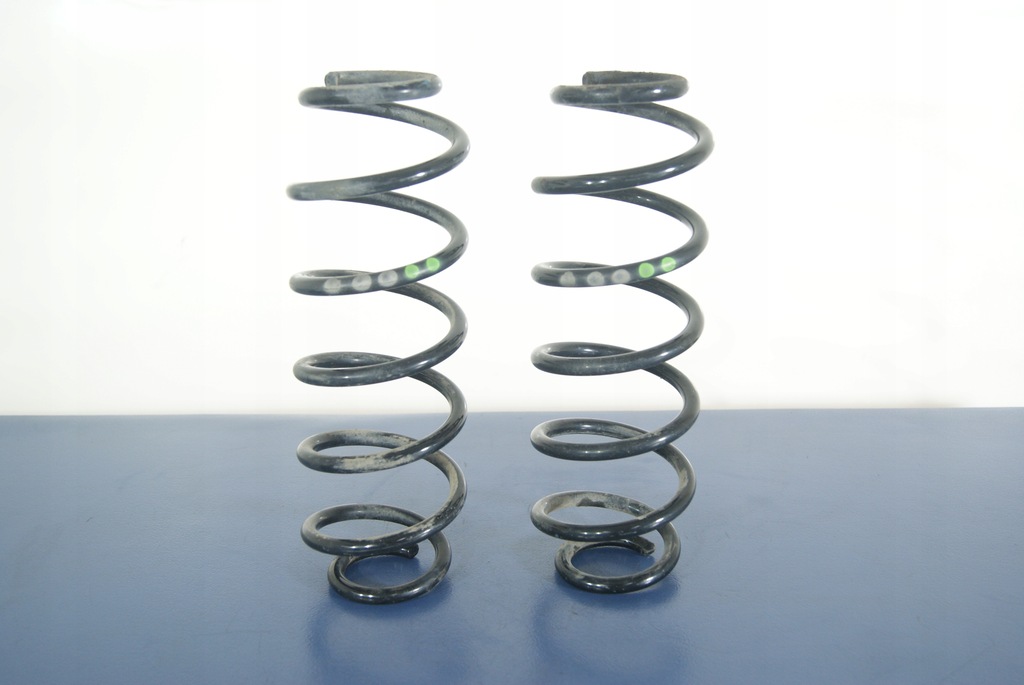 фото №1, Skoda rapid liftback пружина пружини задні задня