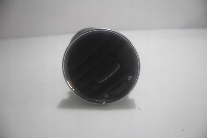 фото №1, Решётка обдув правая peugeot 308 i