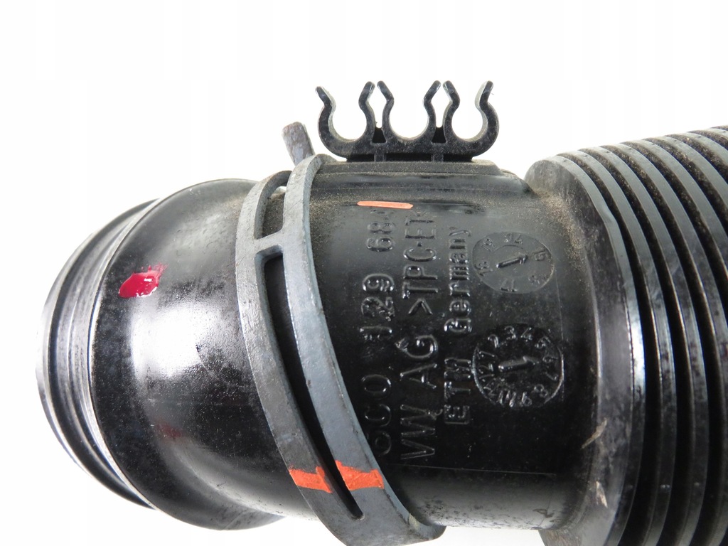 фото №6, Труба впуску skoda rapid nh3 1.6 tdi 6c0129684