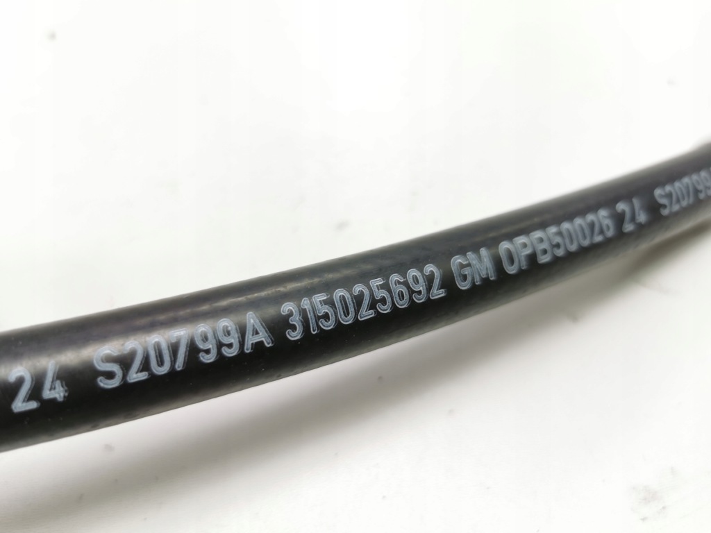 Труба, сепаратор топлива opel astra insignia zafira оригинальный номер 55579532 с Разборки