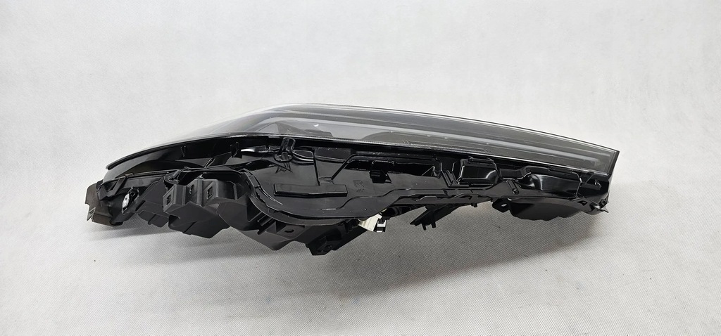 фото №13, Toyota prius v xw60 2023 лампа перед передняя правая full led