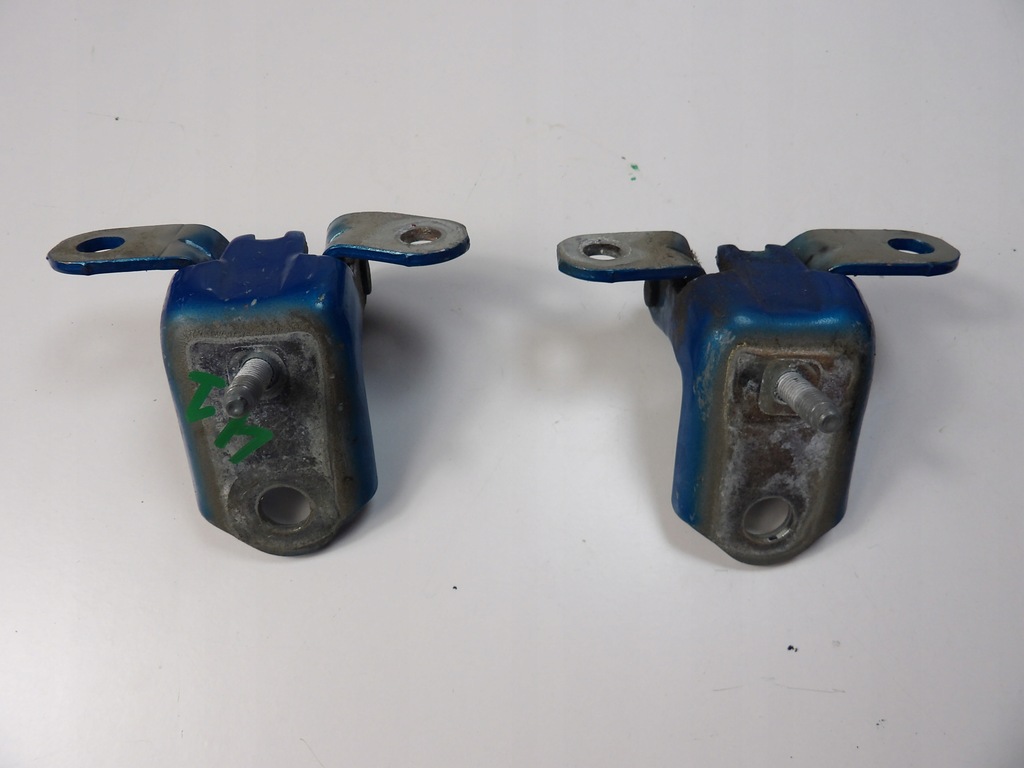 фото №3, Ford fiesta mk7 петля петли дверь левый задняя комплект niebieskie rll rul